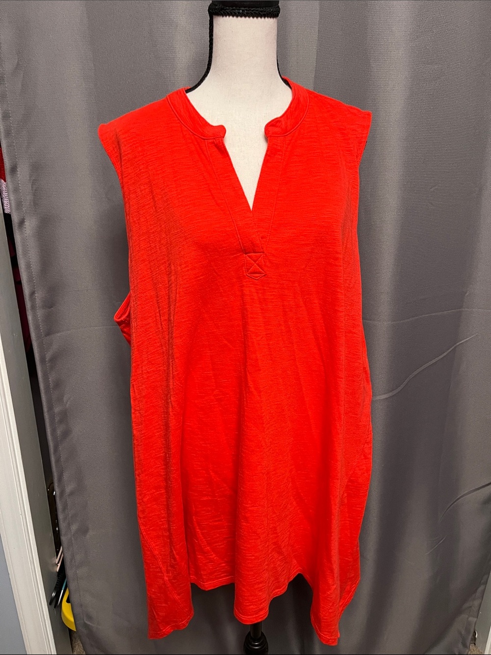 Chico's Vibrant Red Sleeveless Notch-Neck Tunic